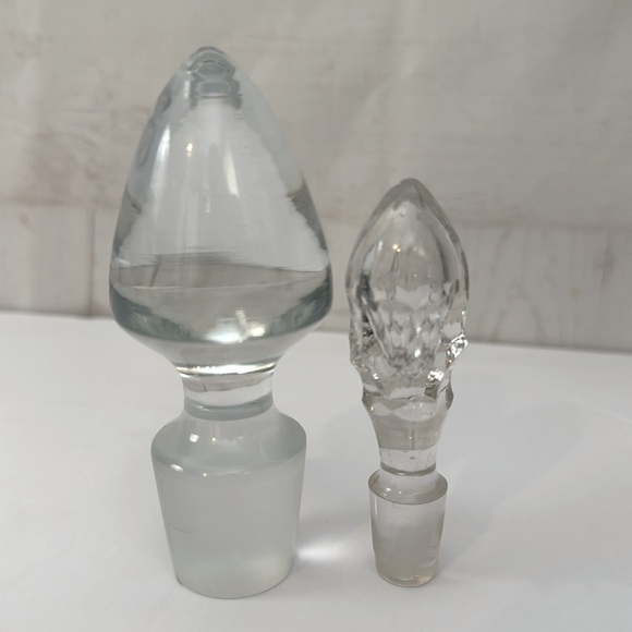 Vintage Clear Glass Bottle Stoppers Decanter Bulbous Lids - Picture 6 of 8